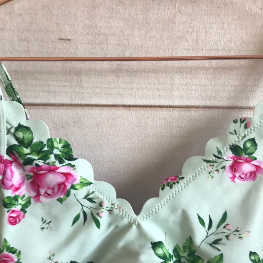 Sun Chaser Floral Bikini Set - Picture 2 of 7